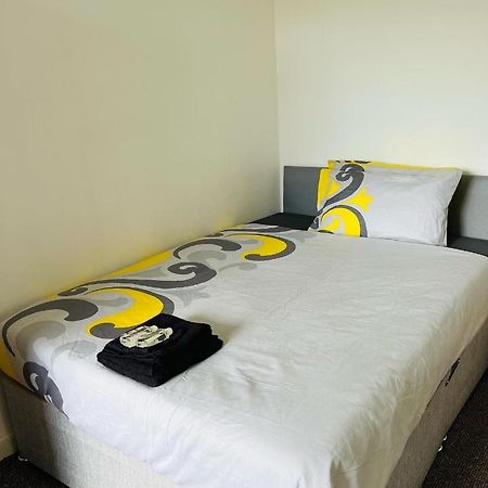 Апартаменты Simple 2Bed Flat In Edinburgh. Экстерьер фото